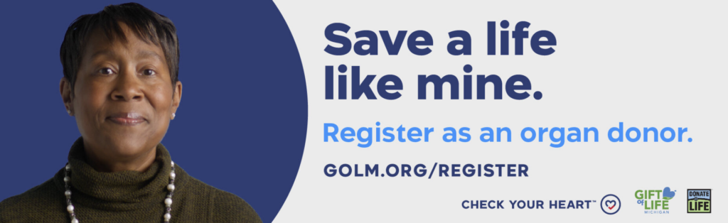 Billboard of Sonya Cook, a Black woman, saying "Save a life like mine. Register as an organ donor."