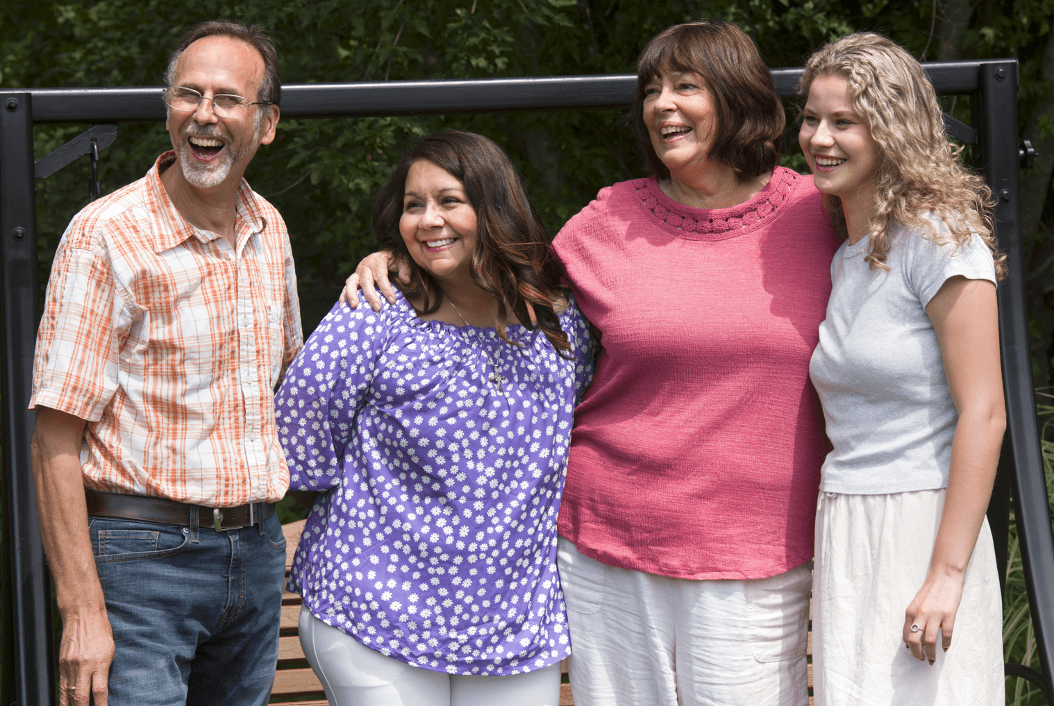 Suzanne's husband and daughter met her lung and heart recipients